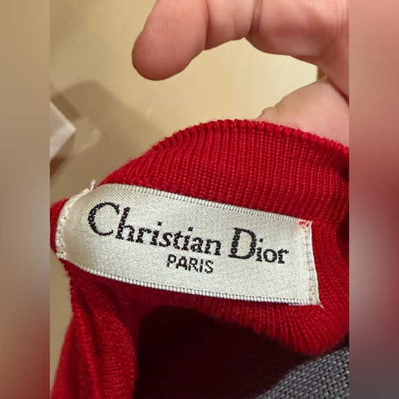 Dior Red Graphic Heart Sweater Tee - Picture 7 of 10